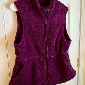 SOLD!! Nicole Miller Sports Women's Deep Purple Fleece Vest